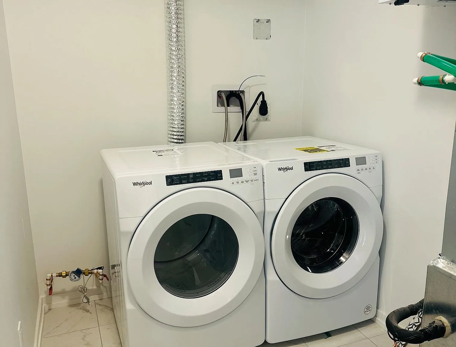 2 bed, $2,050 — Photo 2