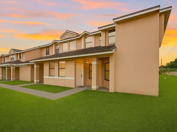 2283 SW 80th Ter #2283, Hollywood, FL 33025