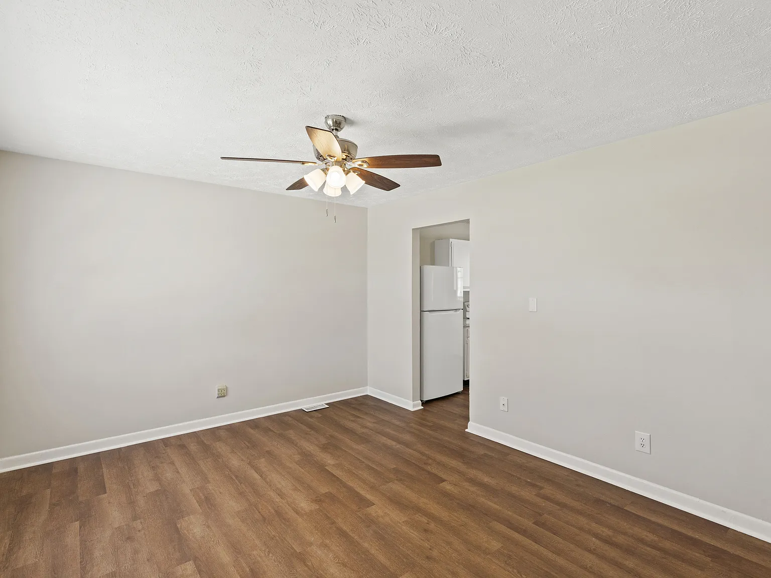 1222 Trent Boulevard - 1 — Photo 3