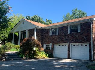 9836 Bob Gray Rd, Knoxville, TN 37923