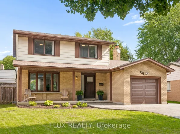 125 Martinglen Cres, Kitchener, ON N2E 2A3
