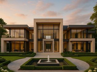 2 Bridle Heath Gate, Toronto, ON M3B2B4