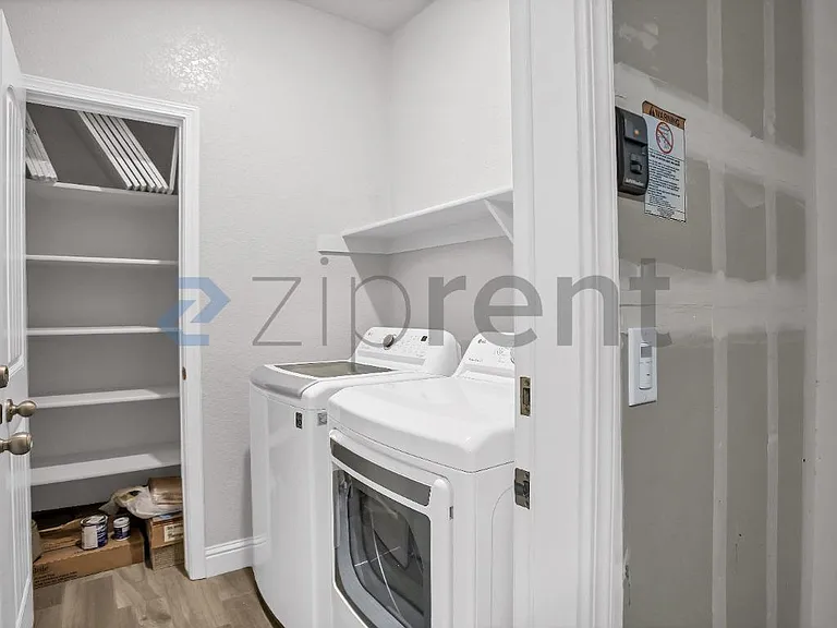 2363 Narvaez Way — Photo 30