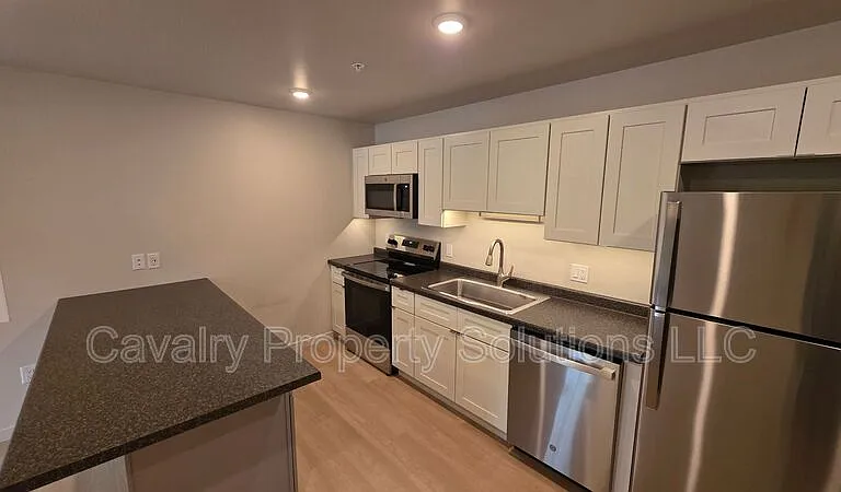 1221 Commonwealth Ave #207 — Photo 10
