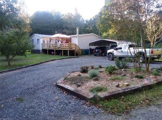 275 Harvest Rd, Reidsville, NC 27320