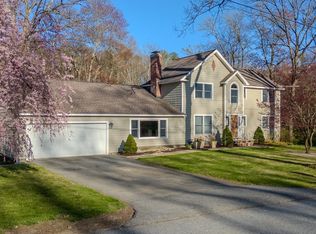 27 Amble Rd, Chelmsford, MA 01824