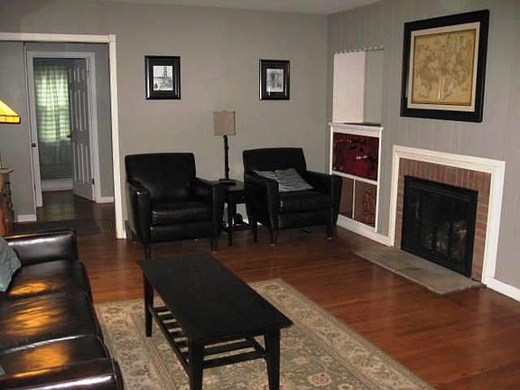 5th image of 8323 Pineway Dr