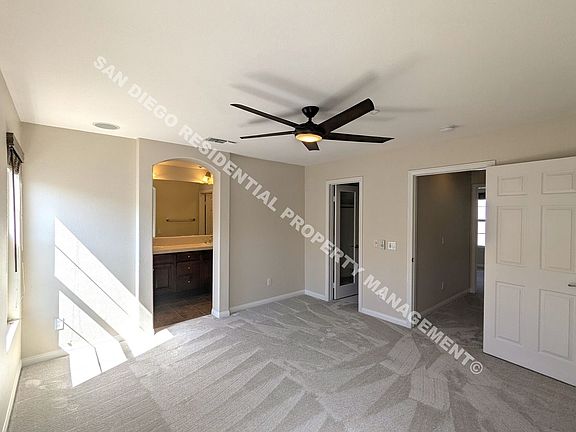 3rd image of 10521 Zenor Ln Unit 38