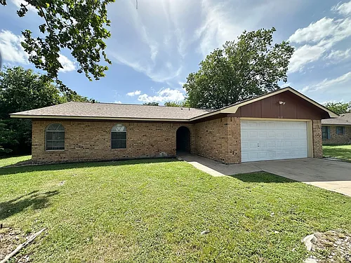 2408 Lake Rd Photo 1