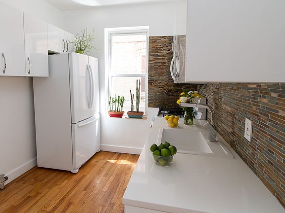 3rd image of 47-14 48th St #1R