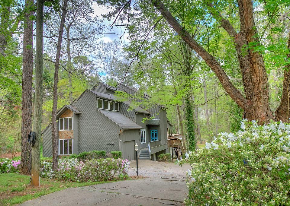 1st image of 4008 Yadkin Dr