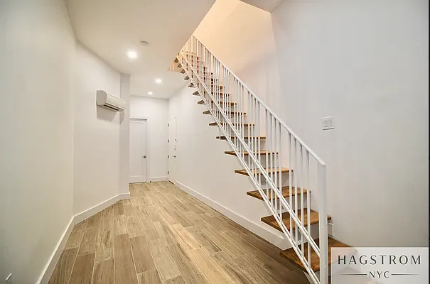 Rented by Hagstrom Management Inc | media 10