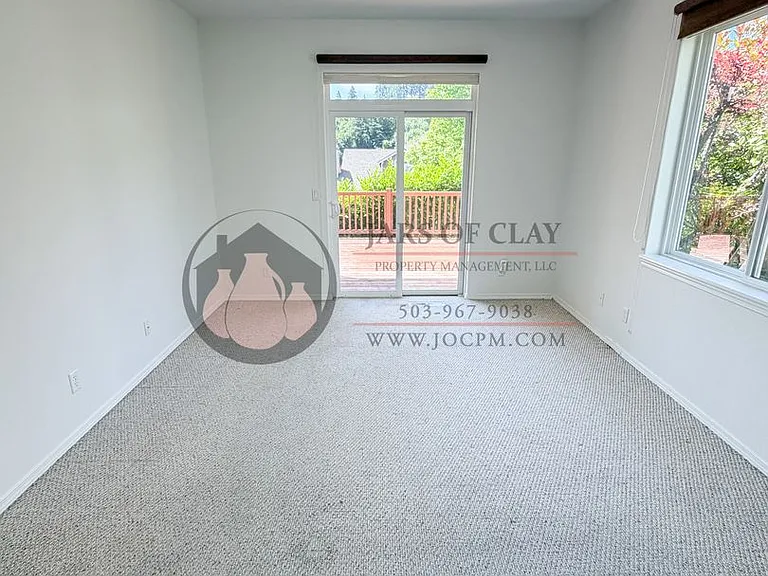 522 Inverness Dr SE — Photo 10