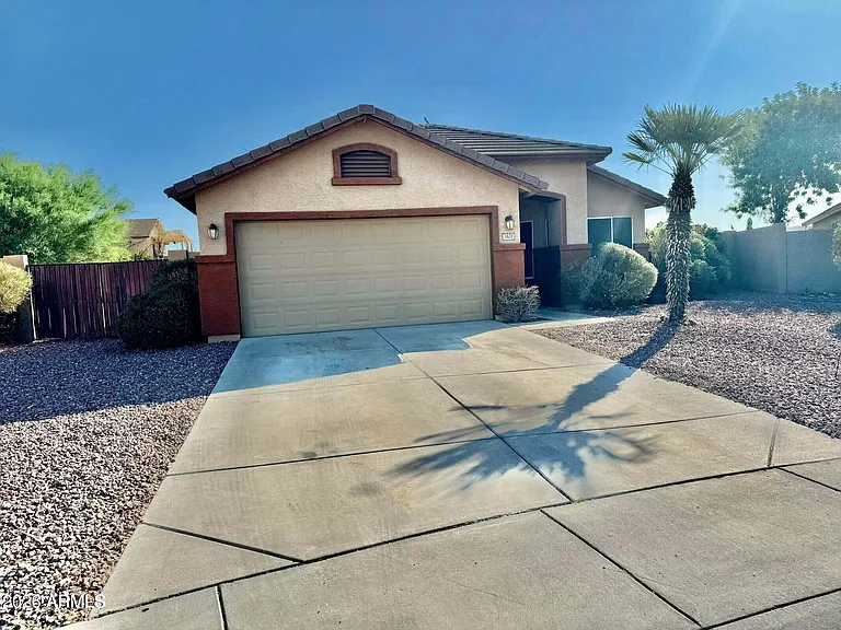 7620 W Foothill Dr — Photo 3