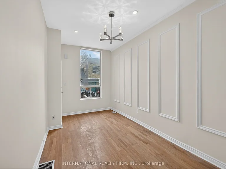 269 Ontario St #2 — Photo 6