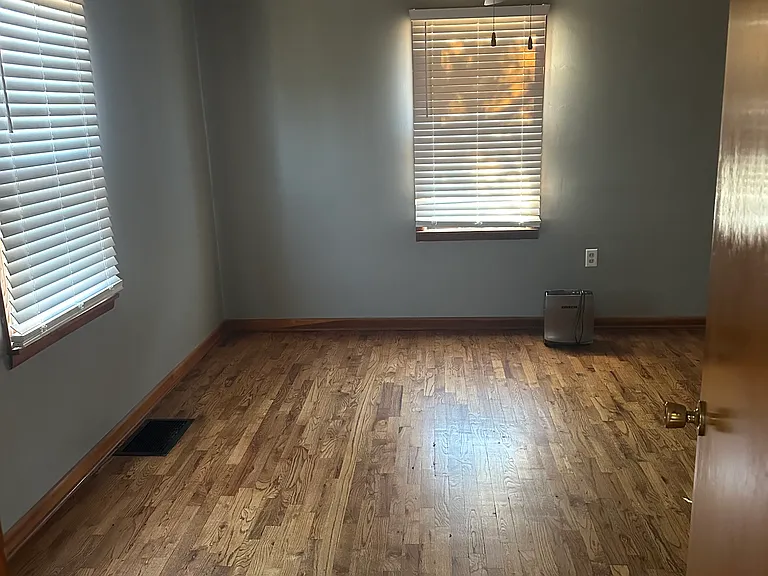 5100 NW Parkdale Rd — Photo 5