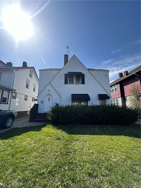 3604 W 130th St photo 1