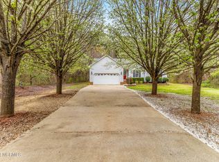 341 Serenity Pointe Dr, Selma, NC 27576