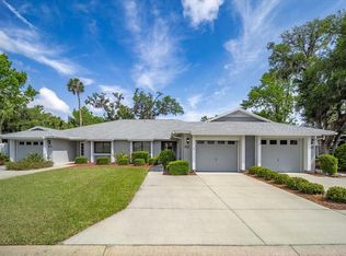 88 Lake Forest Pl, Palm Coast, FL 32137