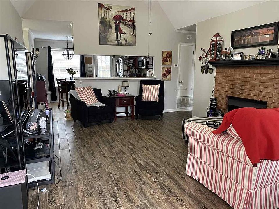 2nd image of 1627 Ranmar Dr