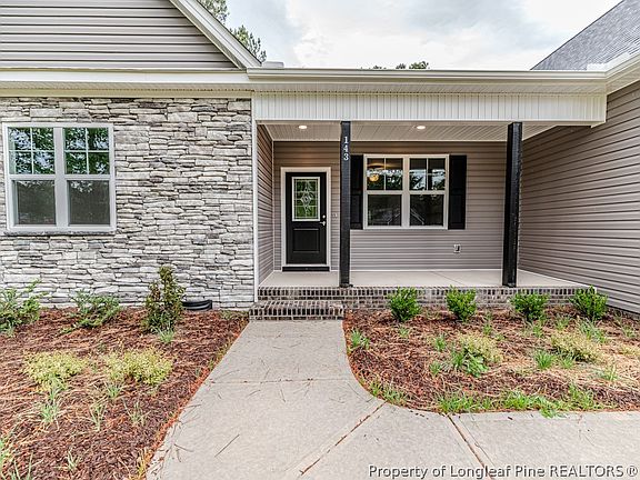 2nd image of 143 River Falls Rd