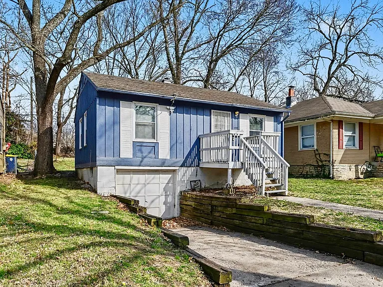 7010 Bellefontaine Ave — Photo 5