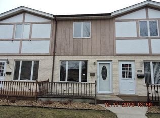 10655 Parkside Ave, Chicago Ridge, IL 60415