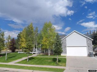 108 Hathaway Ave, Evanston, WY 82930