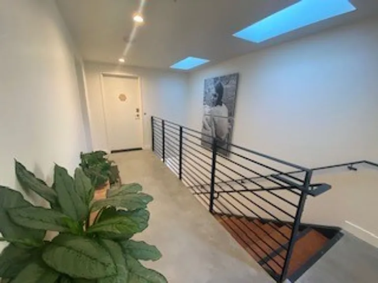 2535 Brant St — Photo 15