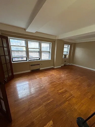 232 Farmington Ave #D8 Photo 1