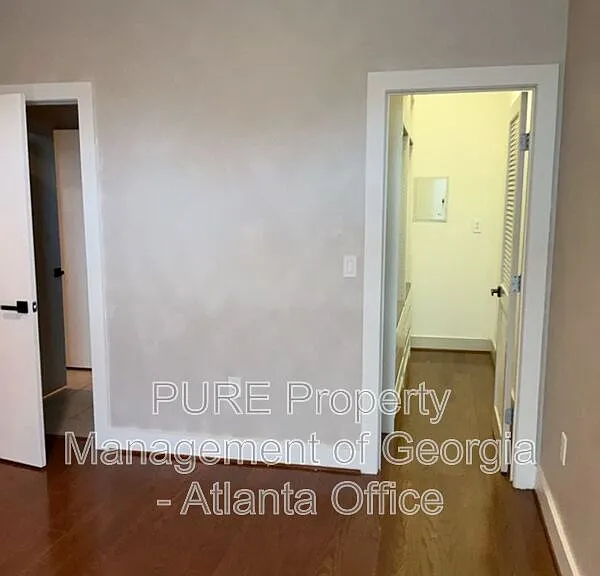89 Mangum St SW #102 — Photo 18