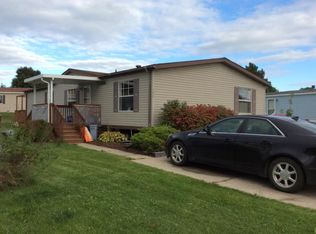 195 Jacob Rdg, Lapeer, MI 48446