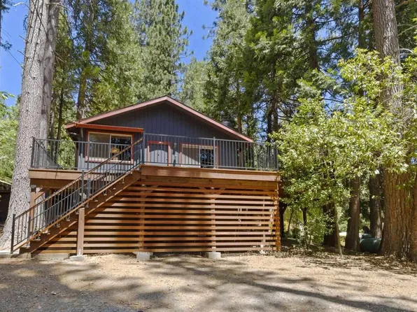 20750 Haiapo Rd, Mi Wuk Village, CA 95346