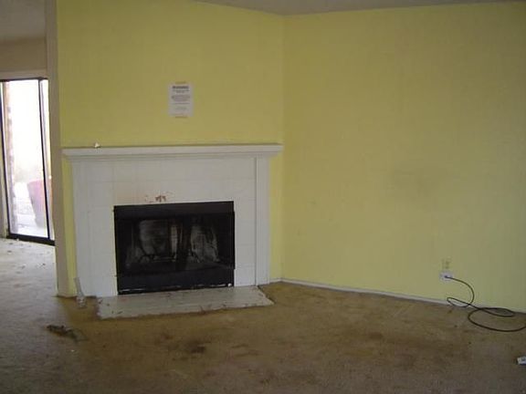 2nd image of 2801 Clovermeadow Dr