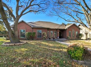 1404 Shannon Pl, Carrollton, TX 75006
