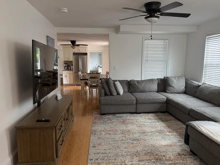 13 Essex St #2 — Photo 3