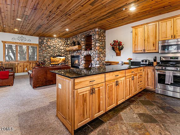 5th image of 3984 N Timber Wolf Ln #8C