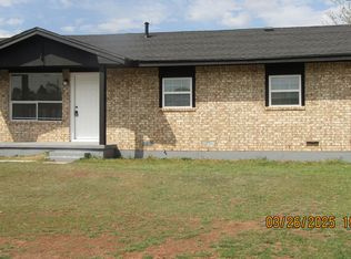4209 SW Summit Ave, Lawton, OK 73505