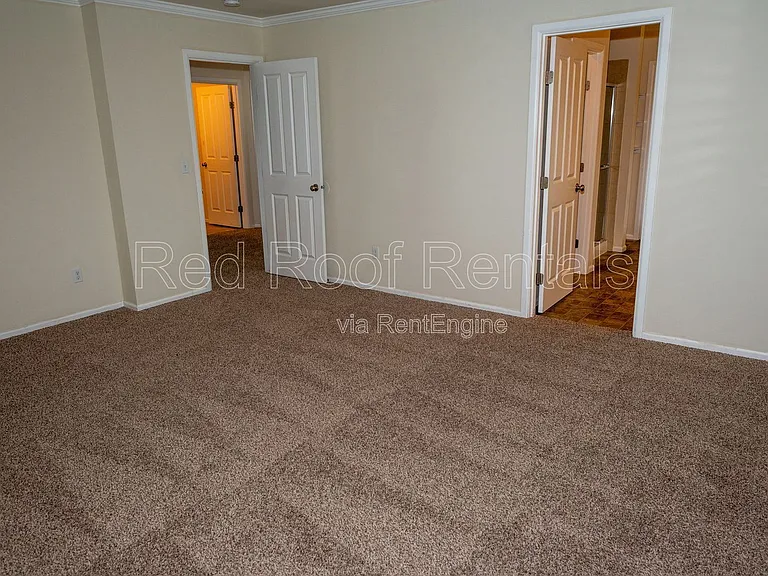 2530 193rd St E — Photo 10
