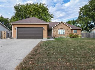 1432 3rd St N, Fargo, ND 58102