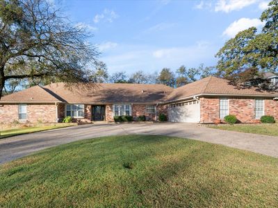 820 Newport Rd, Fort Worth, TX, 76120