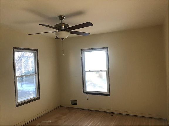 2nd image of 100 Ferris St