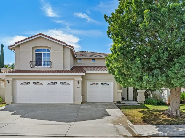 19 Villa Milano, Lake Elsinore, CA 92532