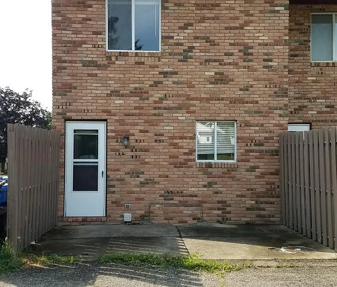 601 Colony Rd — Photo 8