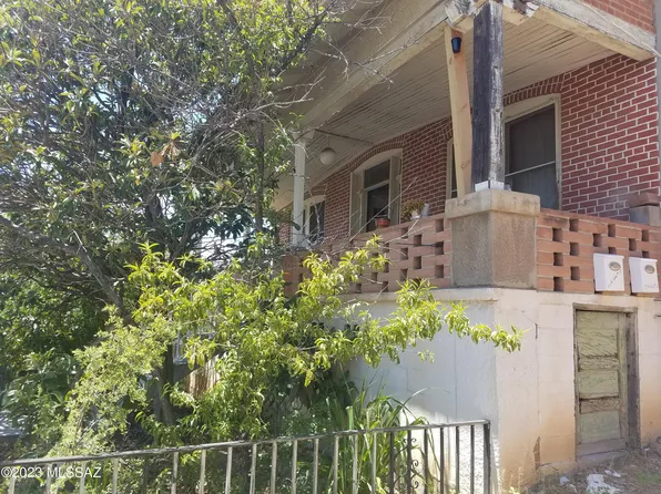 63 N West St, Nogales, AZ 85621