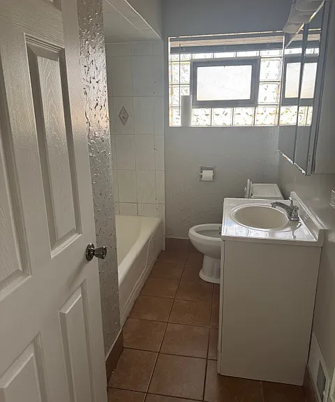 Main Bathroom