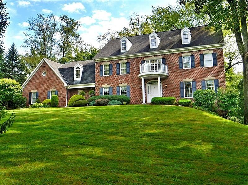 1st image of 209 Saint Ives Dr