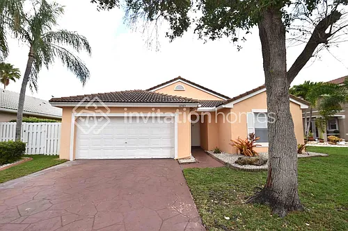 16565 NW 6th St Photo 1
