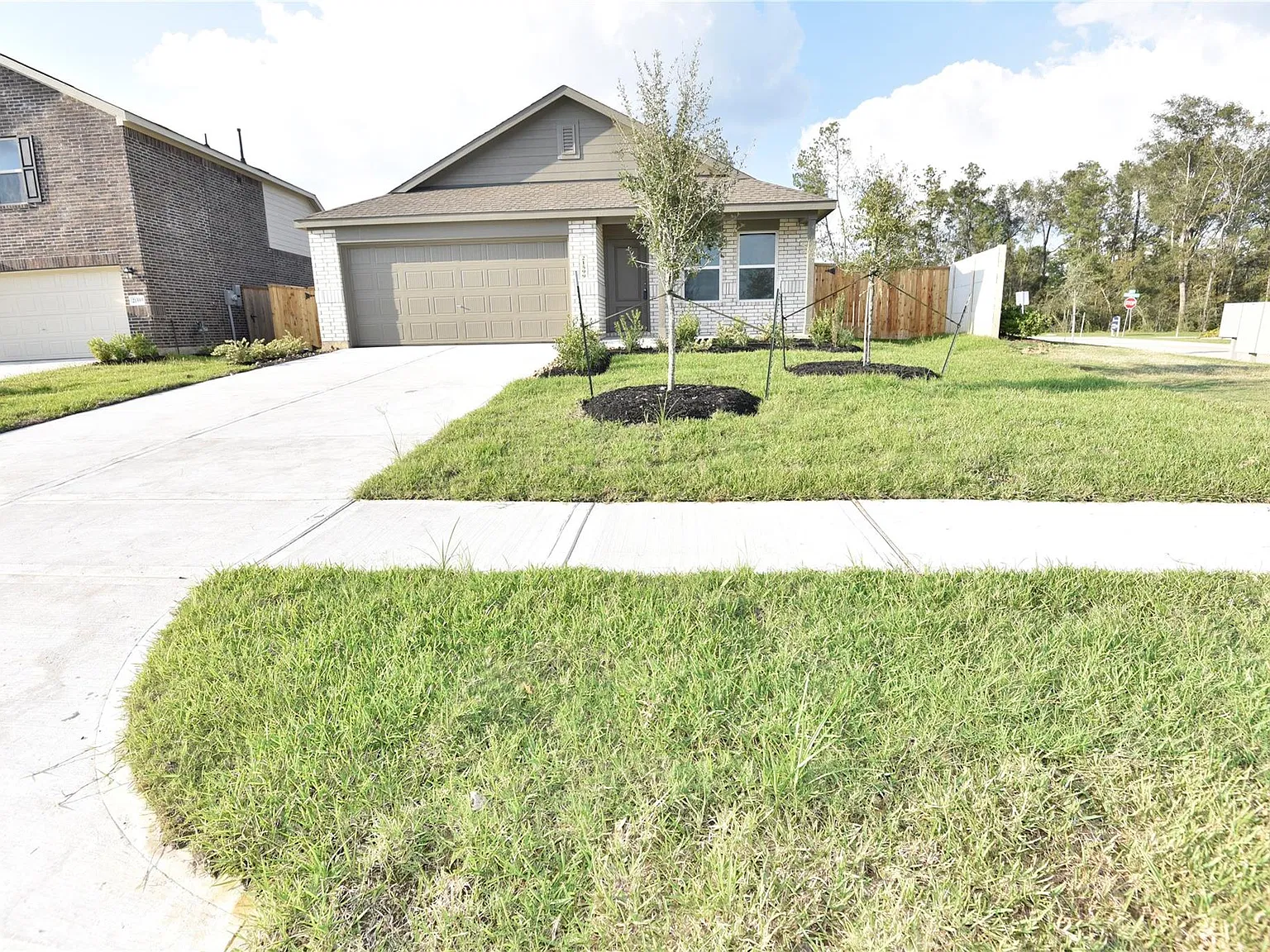 4 bed, 2.0 bath, 1740 sqft, $1,850 — Photo 1