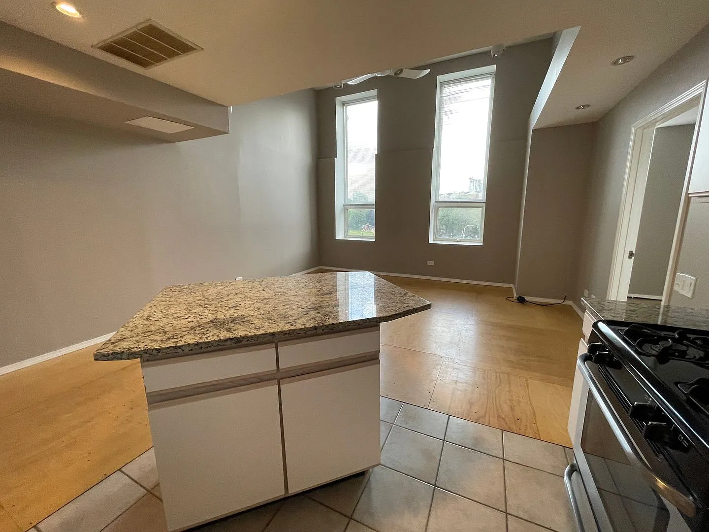 1312-14 N Clybourn Avenue — Photo 3